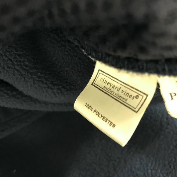 VINEYARD VINES 3/4 Zip Fleece in Navy Blue with Whale - Picture 7 of 8